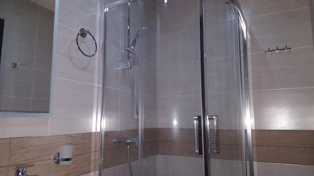 Mimino Apartment Deluxe First Line Batumi Room photo
