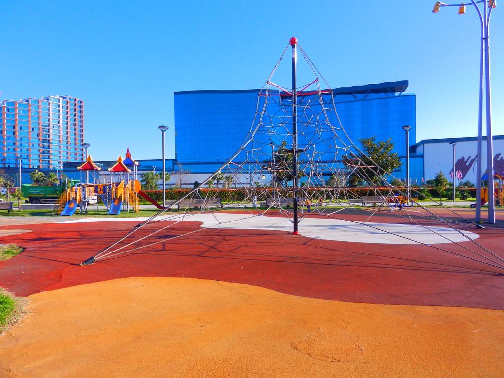 Mimino Apartment Deluxe First Line Batumi Exterior photo